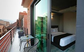 M 1 T Hotel Tbilisi