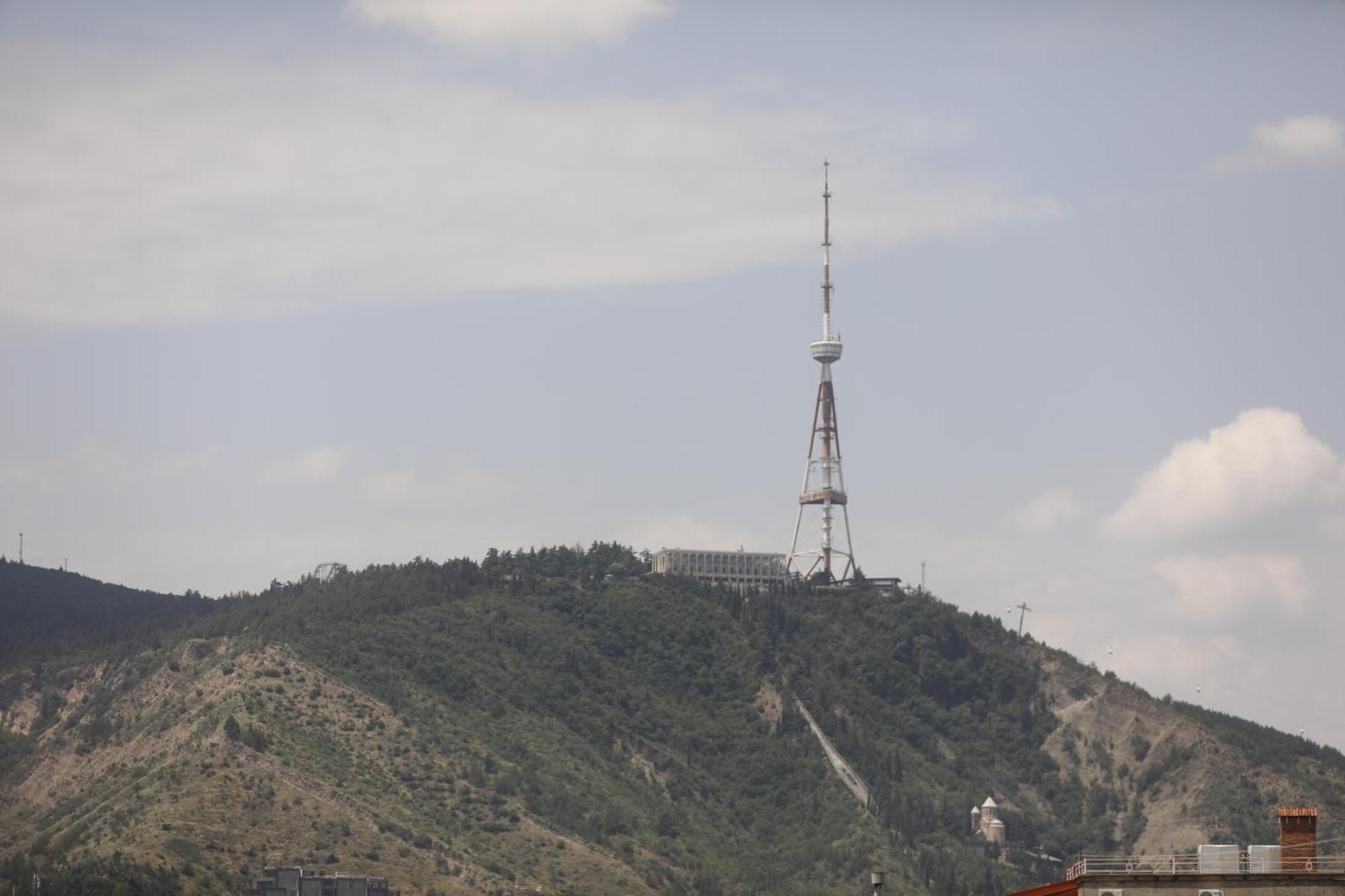M 1 T Hotel Tbilisi Exterior photo